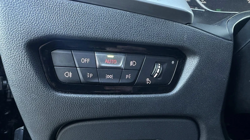 BMW 318 G21| MILD| NAVI| РЕКАРО| ПЕРФЕКТНО СЪСТОЯНИЕ, снимка 15 - Автомобили и джипове - 53113183