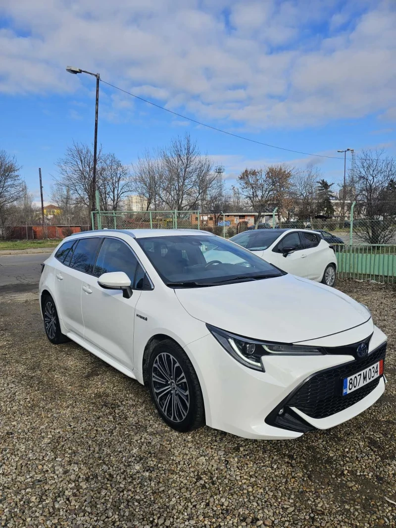 Toyota Corolla 1.8Hybrid, Business, 2020, FULL LED