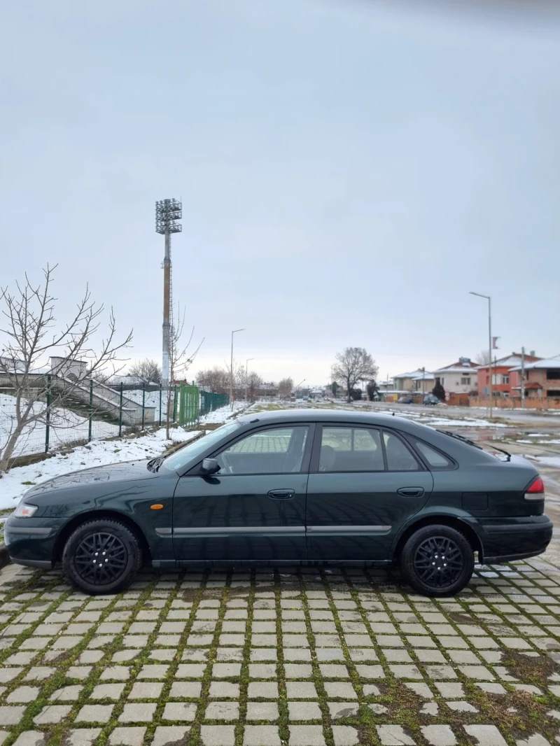 Mazda 626 1.8, снимка 16 - Автомобили и джипове - 53342826