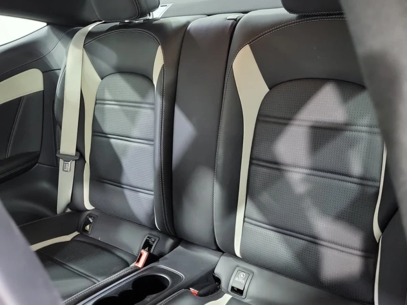 Mercedes-Benz C 63 AMG / COUPE / BURMESTER / CARFAX, снимка 13 - Автомобили и джипове - 53342670