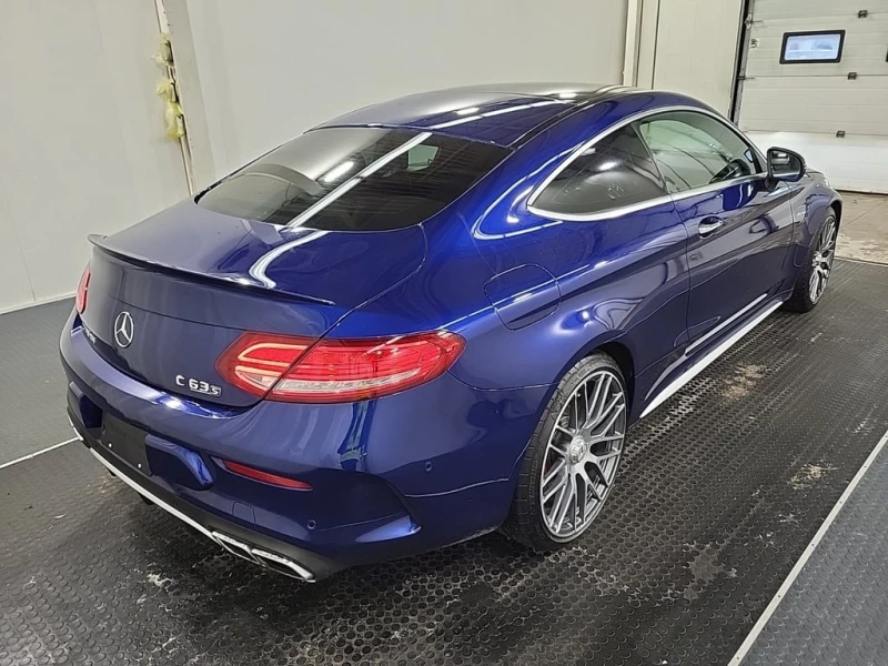 Mercedes-Benz C 63 AMG / COUPE / BURMESTER / CARFAX, снимка 4 - Автомобили и джипове - 53342670