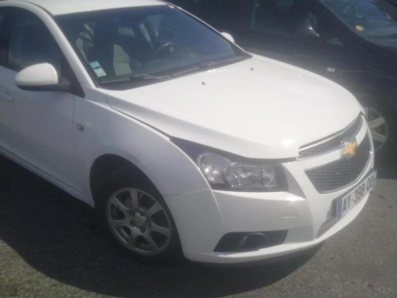 Chevrolet Cruze 1.8i 16V / 2.0 VCDi - изображение 8