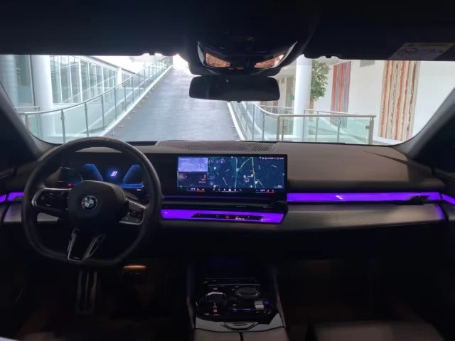 BMW i5 40/340HP/M-SPORT-PRO/19''/ICONIC/360/848v - изображение 7