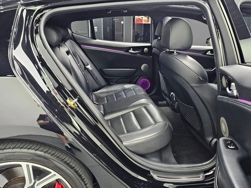 Kia Stinger 2.0 Turbo AWD| 255�.�.| ���.��������� | Mobile.bg � ����������� 12