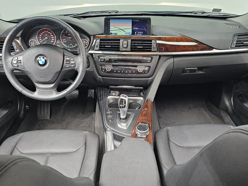BMW 320 D, снимка 7 - Автомобили и джипове - 56699899