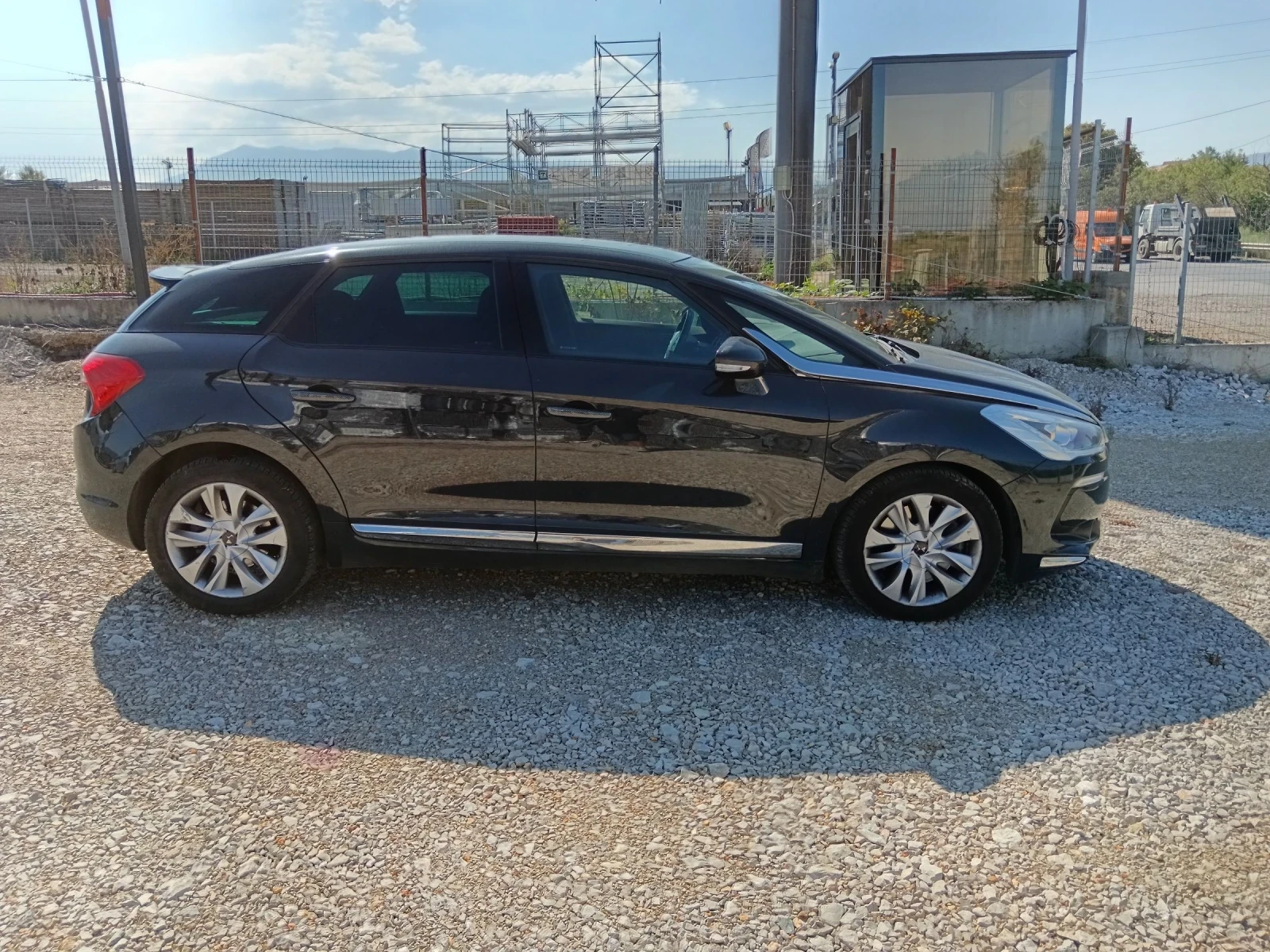 Citroen DS5 2 HDI 180ch - изображение 2