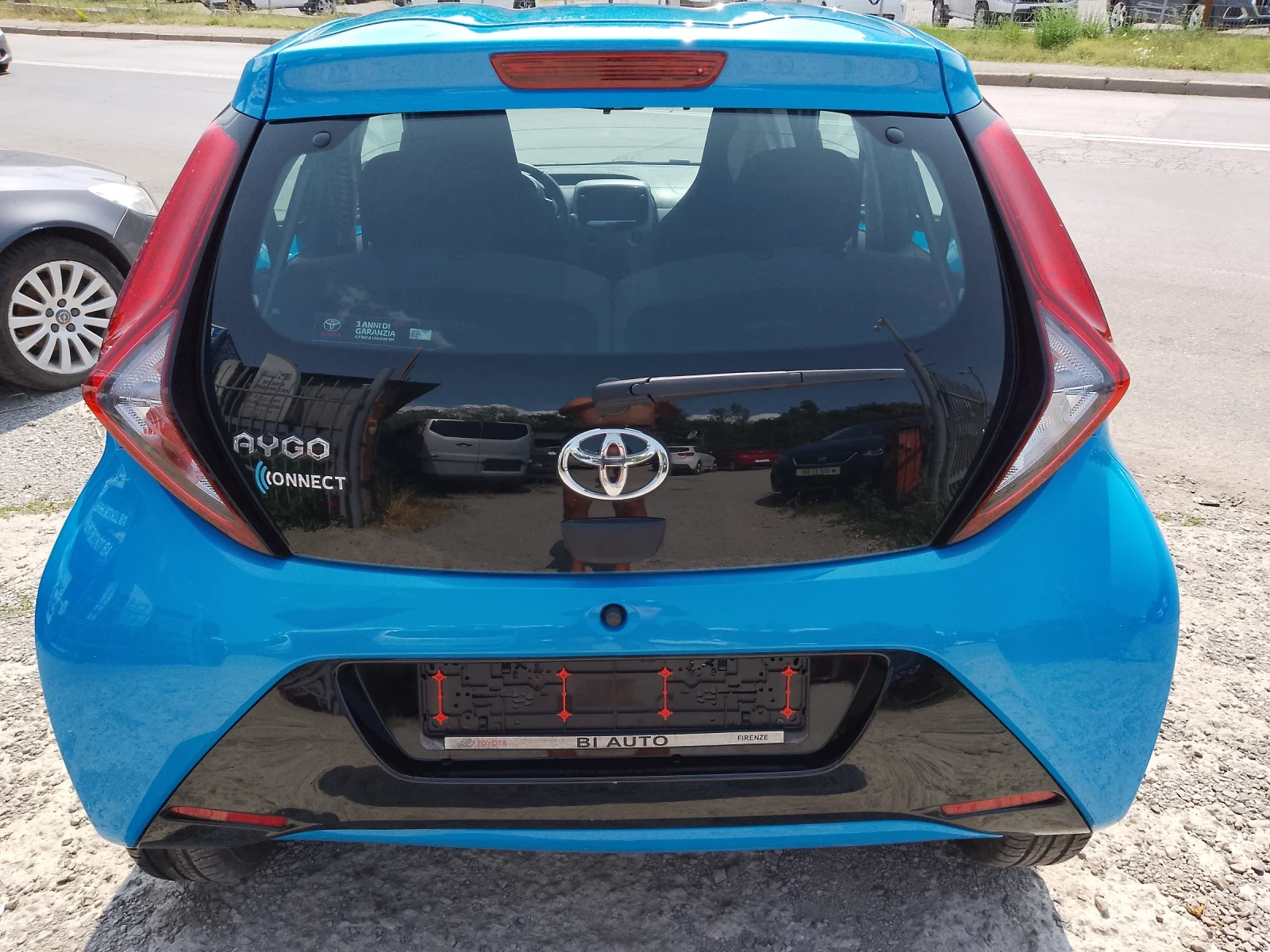 Toyota Aygo 1.0 VVTI/CONNECT/НОВА - изображение 6