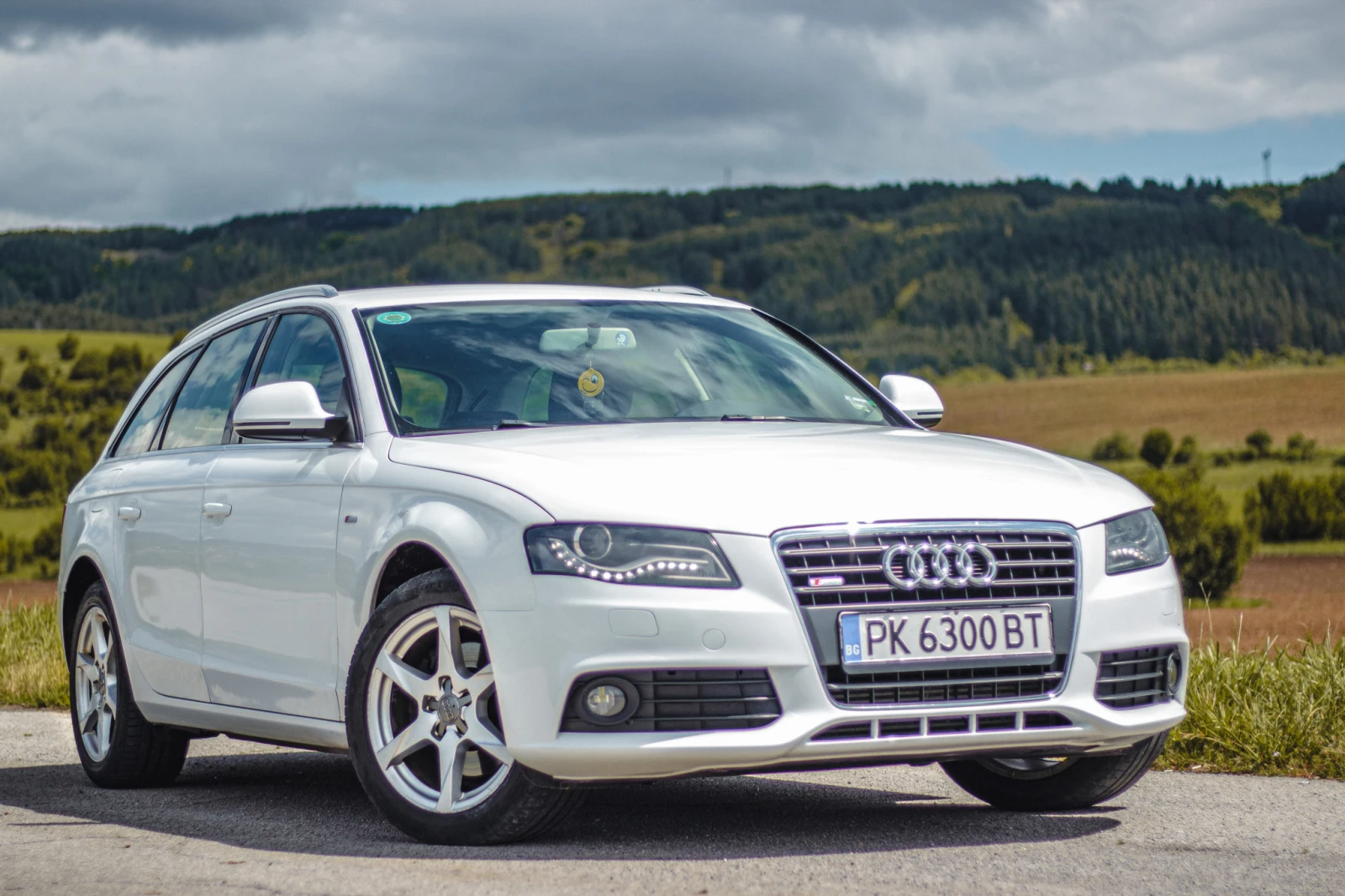 Audi A4 B8 - изображение 2