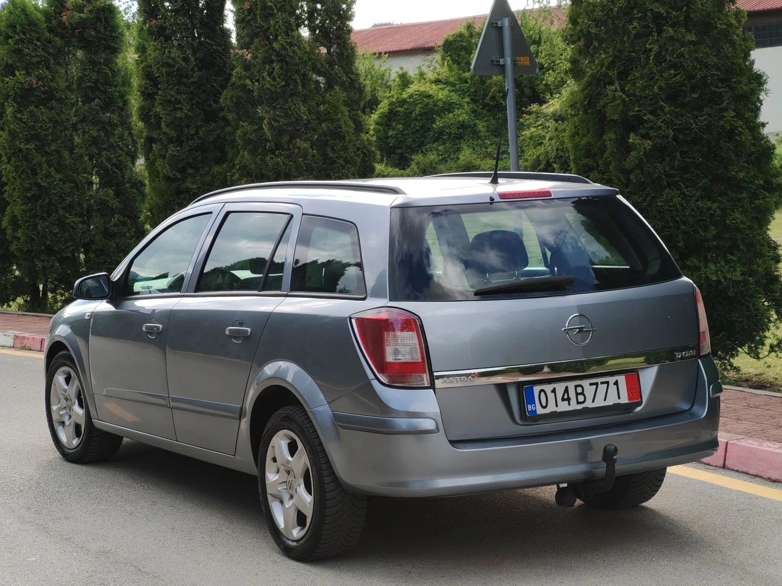 Opel Astra 1.7CDTI(125)* 6-СКОРОСТИ* FACELIFT* НОВ ВНОС*  - изображение 5