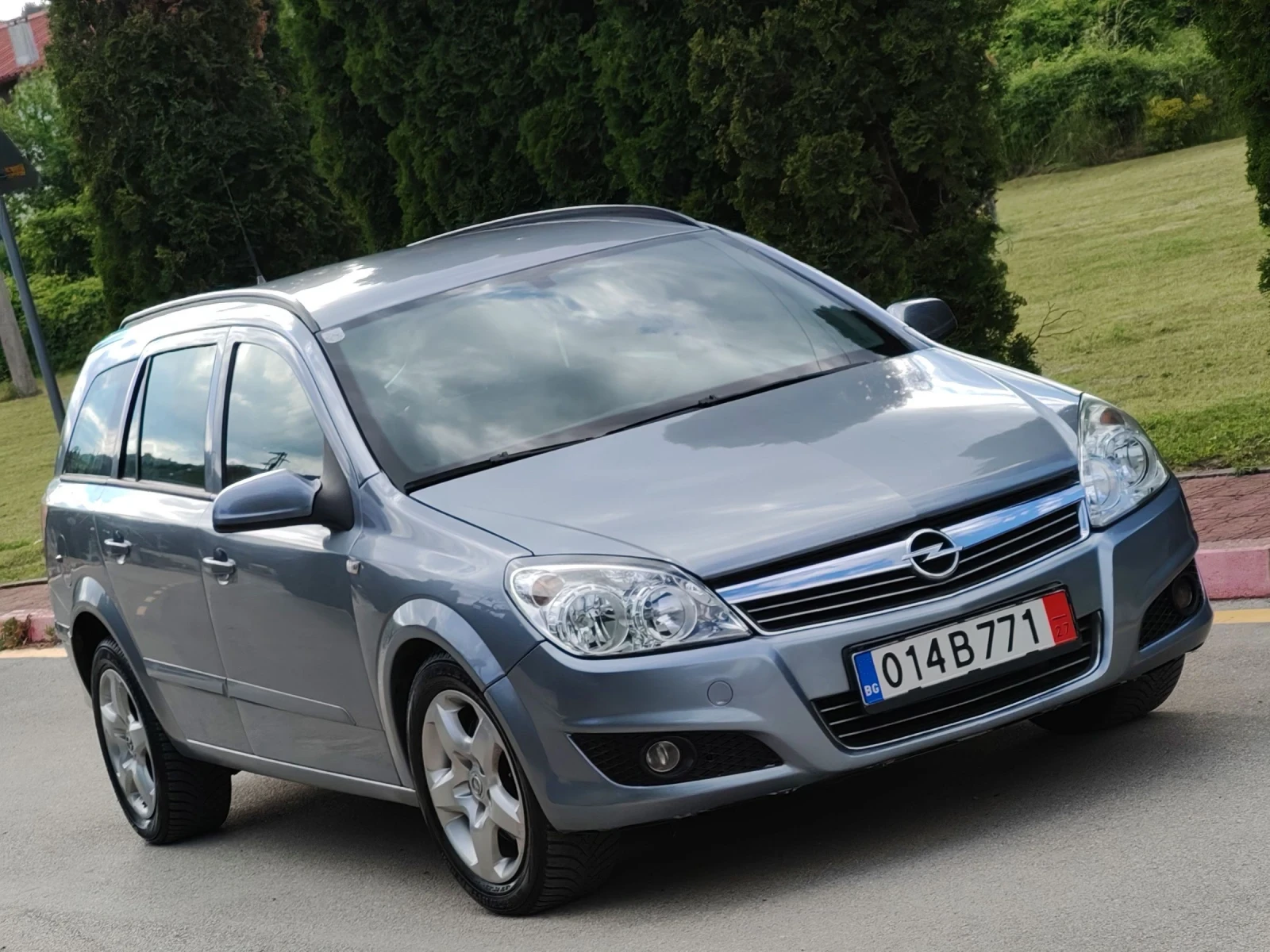 Opel Astra 1.7CDTI(125)* 6-СКОРОСТИ* FACELIFT* НОВ ВНОС*  - изображение 9