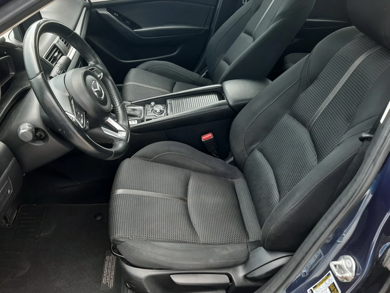 Mazda 3 2.0i AUTOMATIC  - изображение 10
