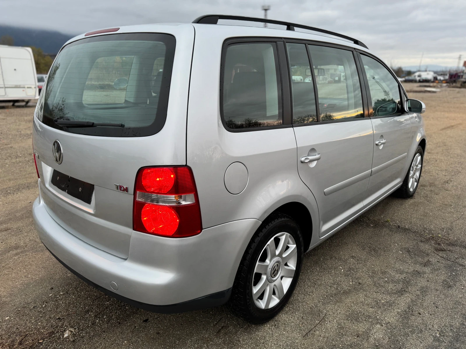 VW Touran   2.0 TDI  2004 175 000   | Mobile.bg   6
