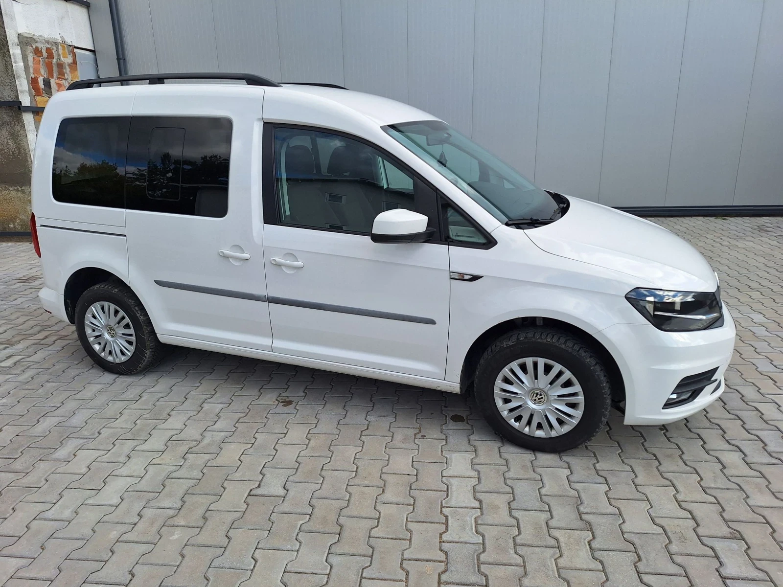 VW Caddy 2000 .  | Mobile.bg   2