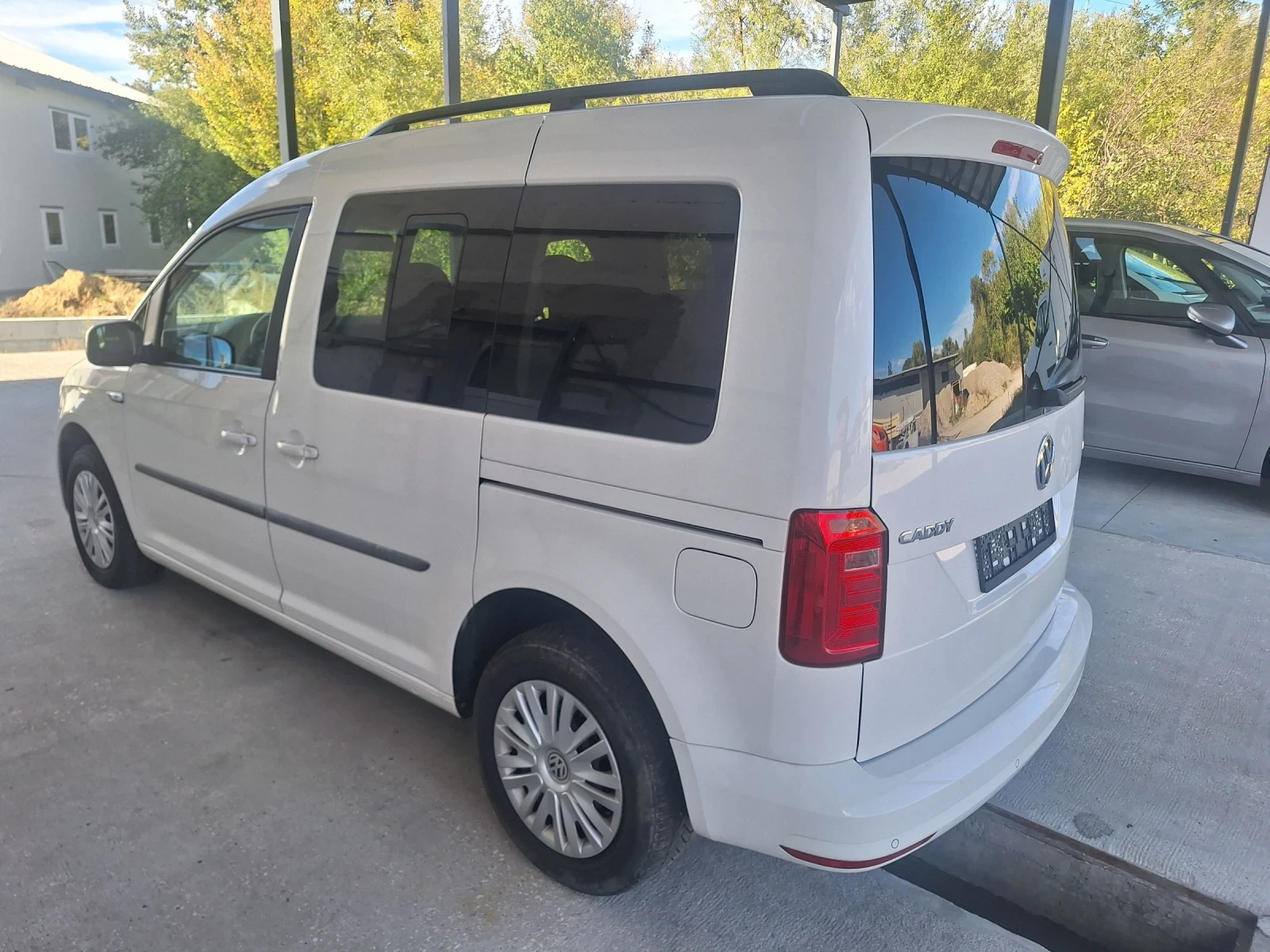 VW Caddy 2000 кб.от Италия - изображение 3