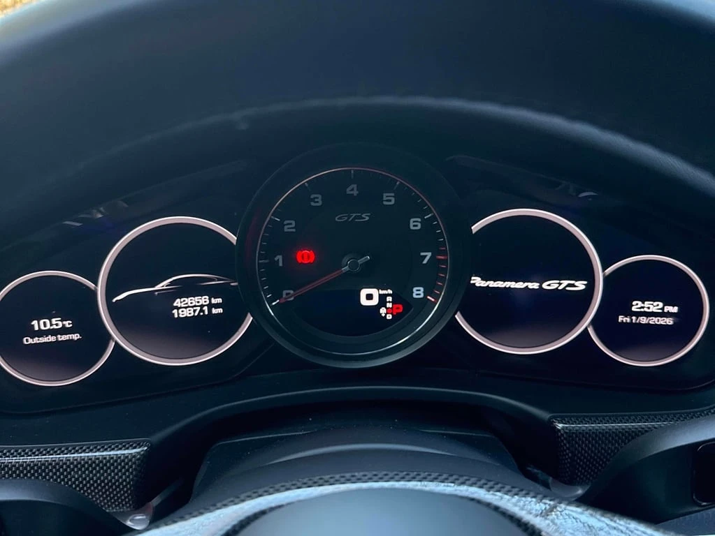 Porsche Panamera * GTS * CARFAX * ЦЕНА ДО БГ - изображение 9