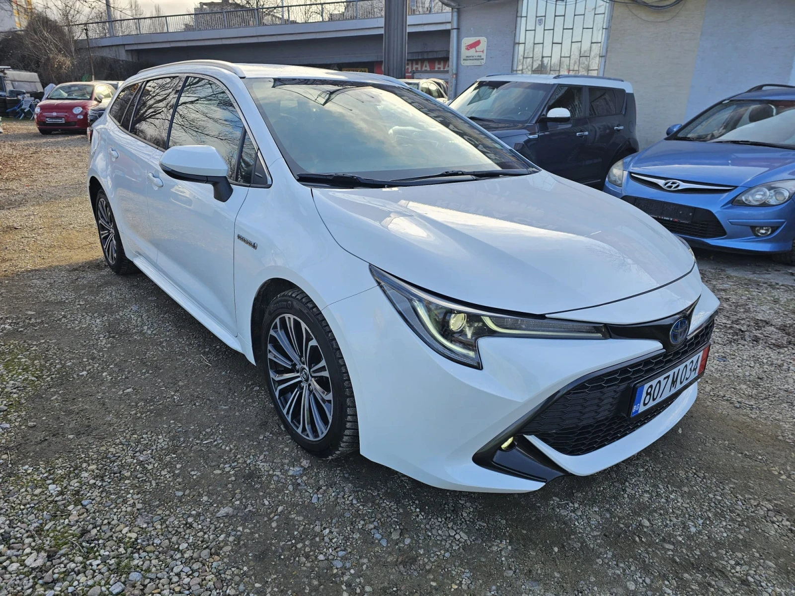 Toyota Corolla 1.8Hybrid, Business, 2020, FULL LED | Mobile.bg � ����������� 1