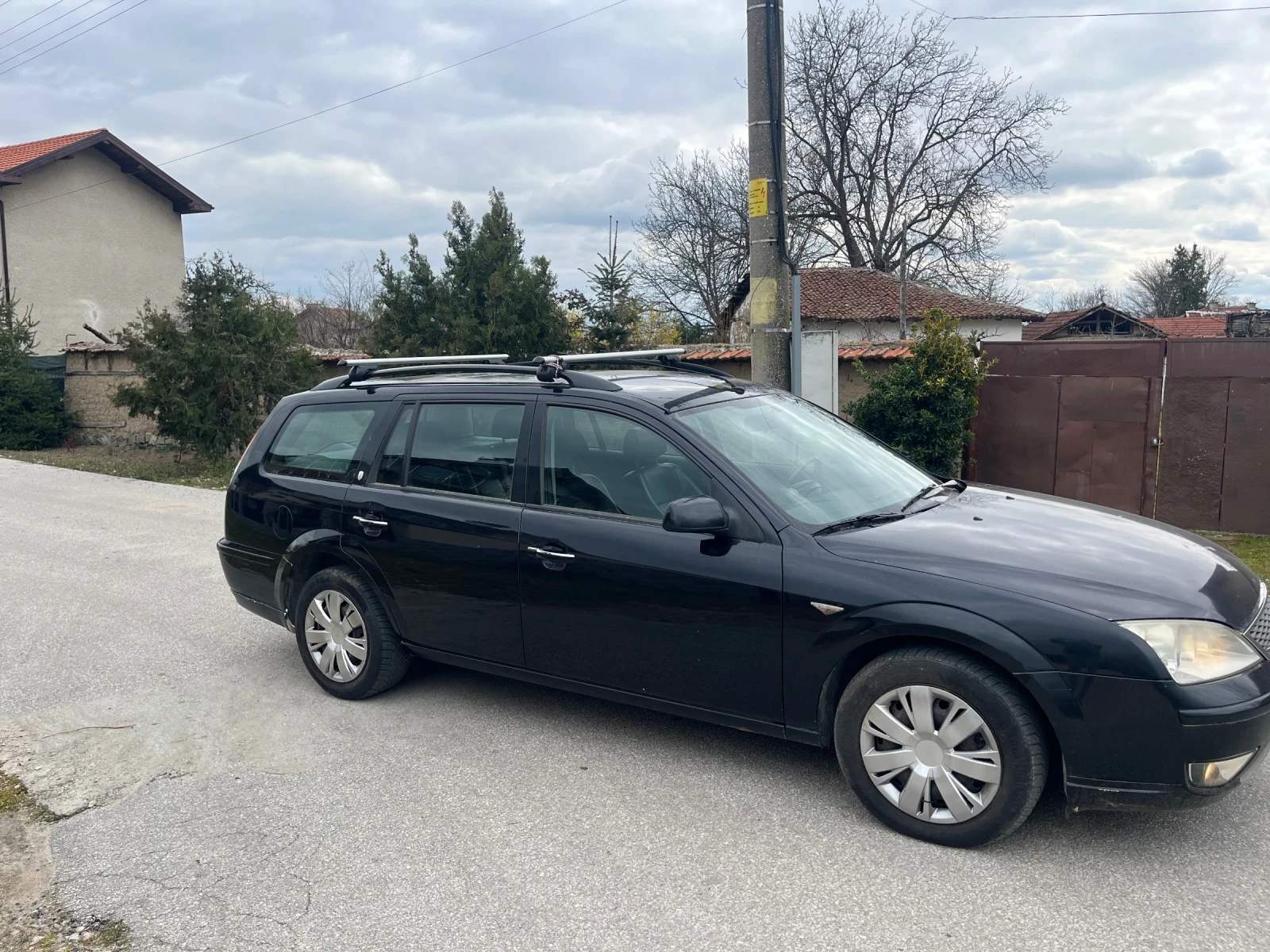 Ford Mondeo 2.0 Tdci Ghia, снимка 3 - Автомобили и джипове - 53141146