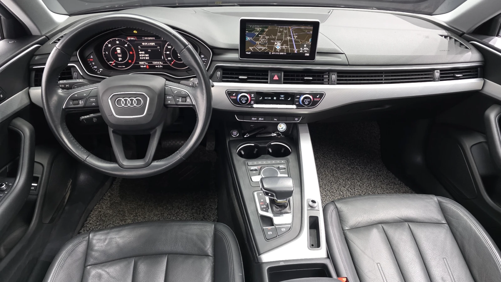 Audi A4 30TDI / Пълна сервизна история !!! - изображение 8