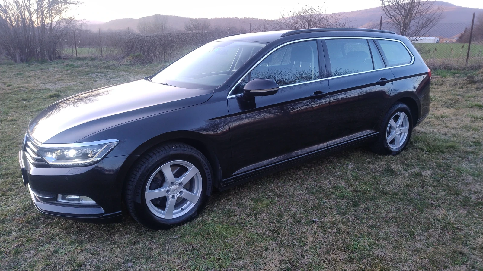 VW Passat 8-2.0TDI-4MOTION, снимка 3 - Автомобили и джипове - 53642090