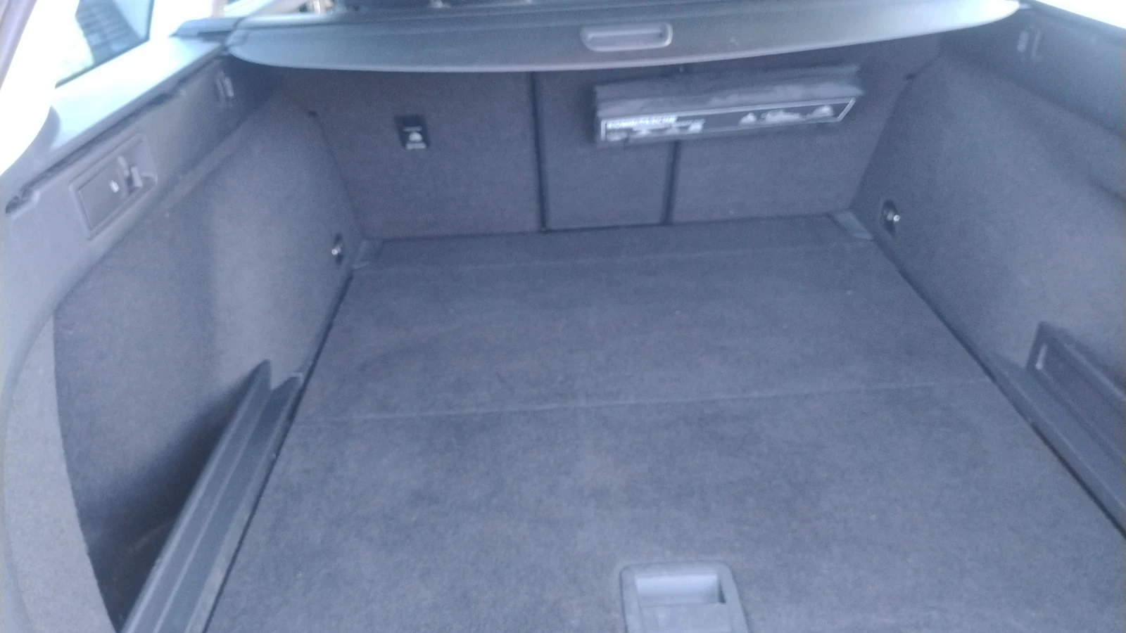 VW Passat 8-2.0TDI-4MOTION, снимка 13 - Автомобили и джипове - 53642090