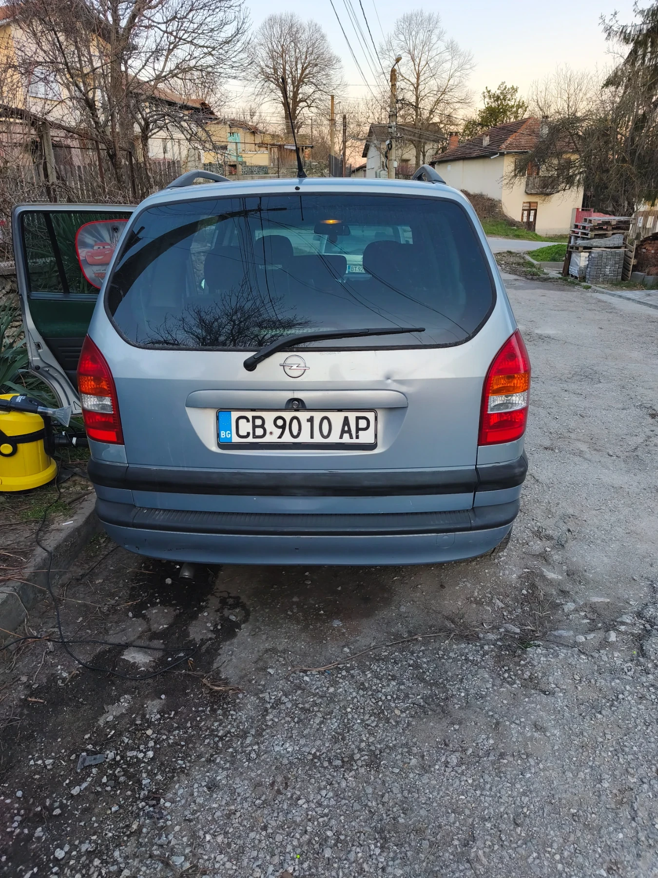 Opel Zafira, снимка 2 - Автомобили и джипове - 53803132