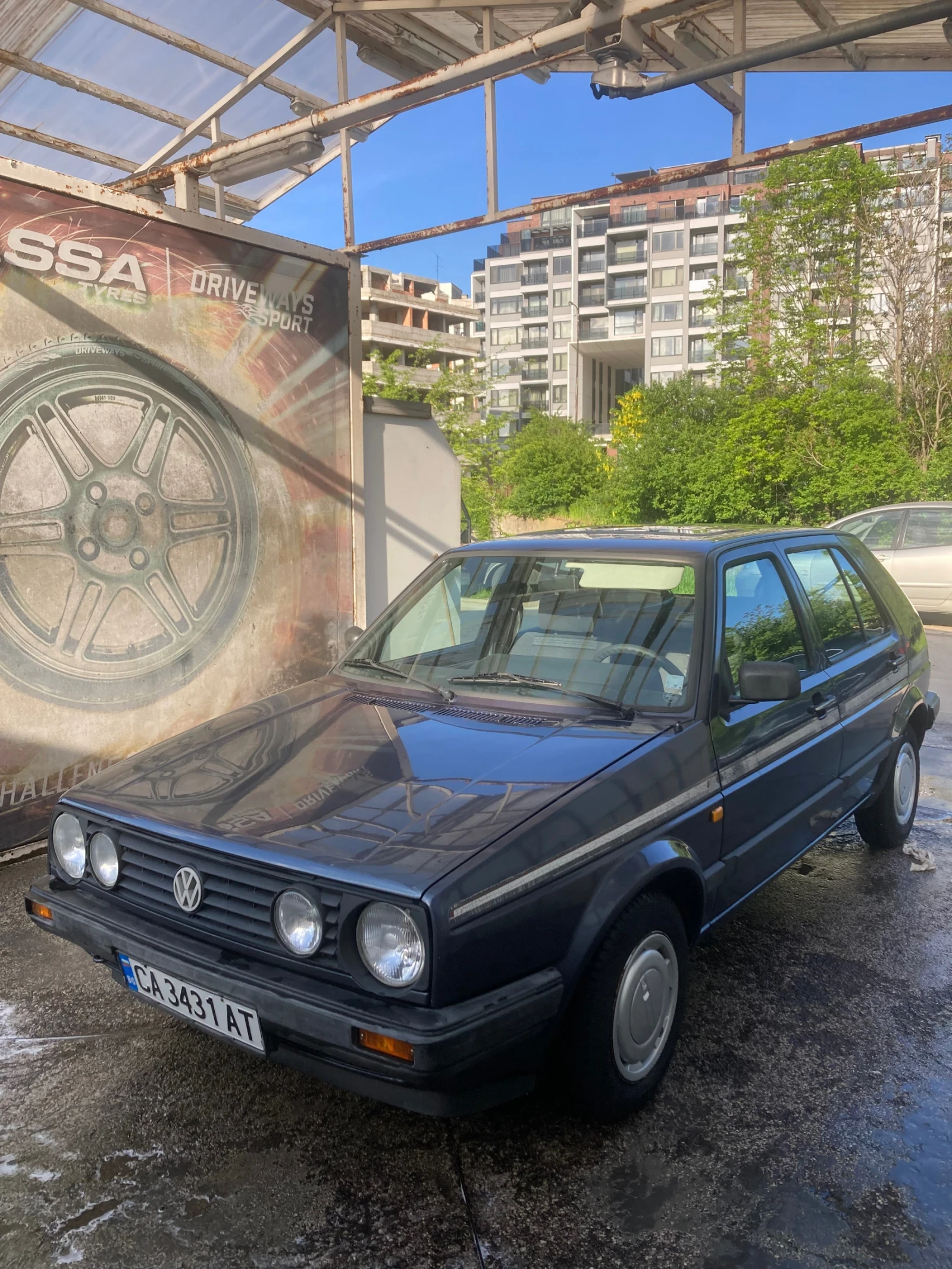 VW Golf, снимка 3 - Автомобили и джипове - 54444614