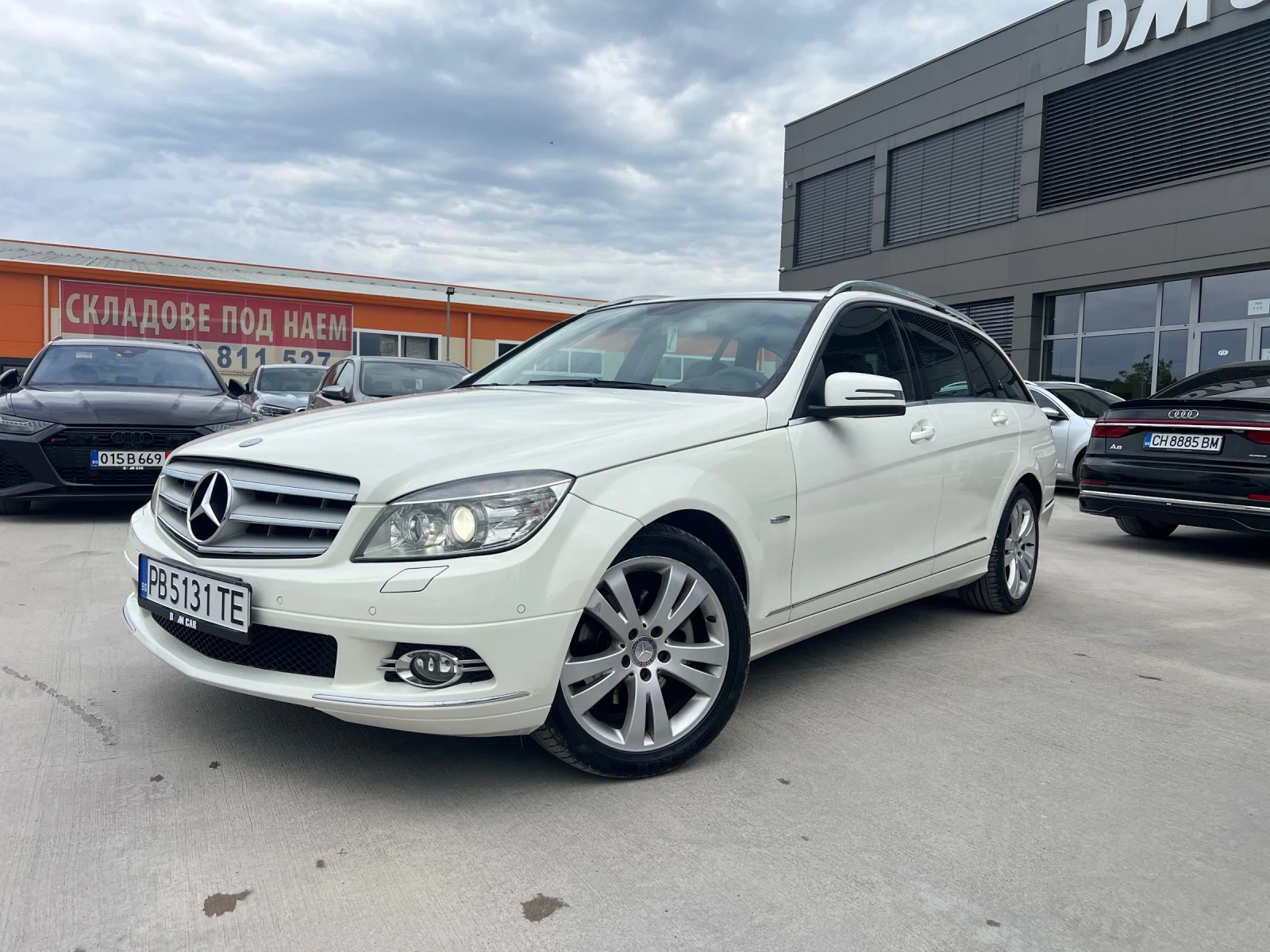 Mercedes-Benz C 220 OM646/РЕГИСТРИРАНА/ЛИЗИНГ, снимка 3 - Автомобили и джипове - 54453065