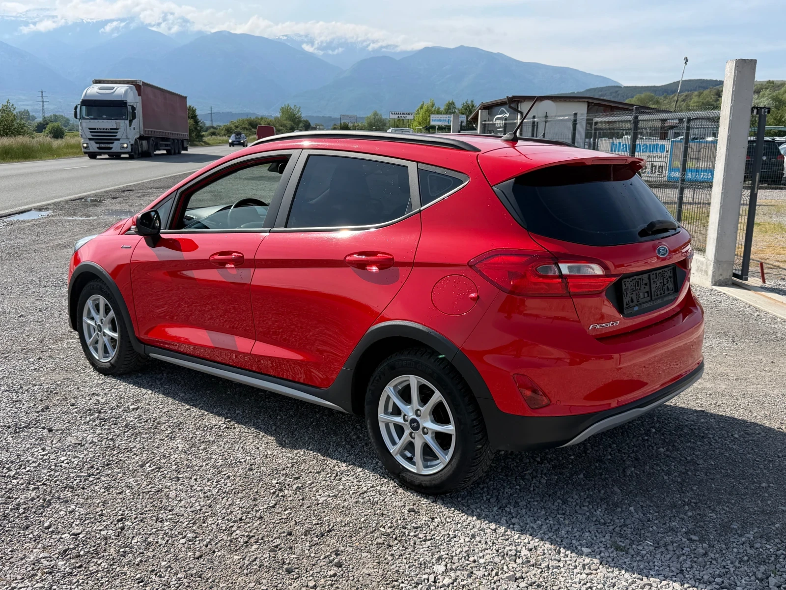 Ford Fiesta ACTIVE 1.0T 100HP ANDROID AUTO EURO 6 SERVICE BOOK, снимка 8 - Автомобили и джипове - 54620555