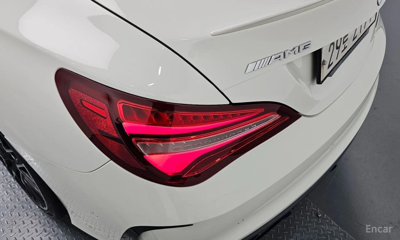 Mercedes-Benz CLA 45 AMG 4MATIC* ПОДГРЕВ* НАВИГАЦИЯ* 2 КЛЮЧА, снимка 12 - Автомобили и джипове - 54817335
