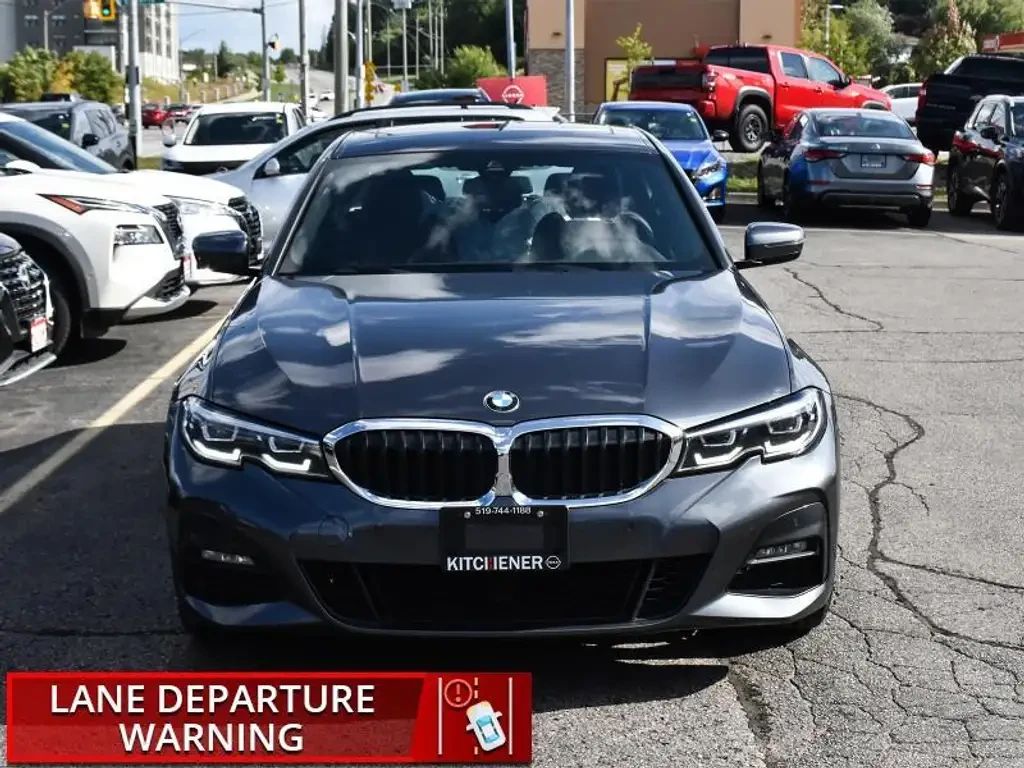 BMW 330 330i xDrive | M Sport Package, снимка 2 - Автомобили и джипове - 55230681