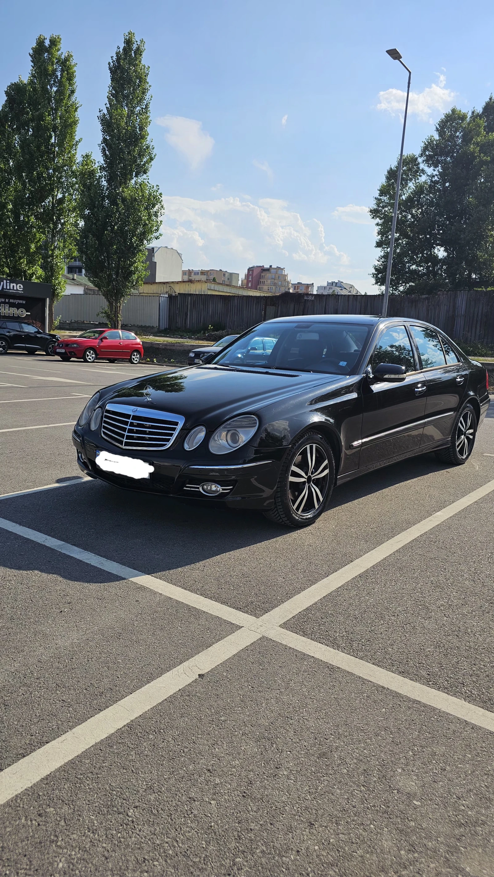 Mercedes-Benz E 350 AVANGARD 4-Matic - Газ, снимка 6 - Автомобили и джипове - 55334777