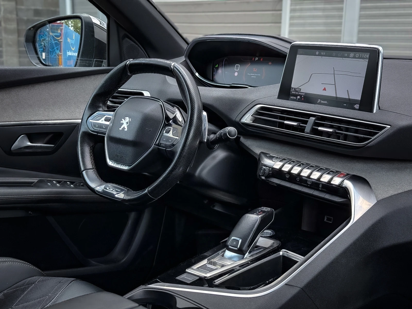 Peugeot 3008 2.0HDI* GT-LINE* PANO* ЛИЗИНГ, снимка 12 - Автомобили и джипове - 55430115
