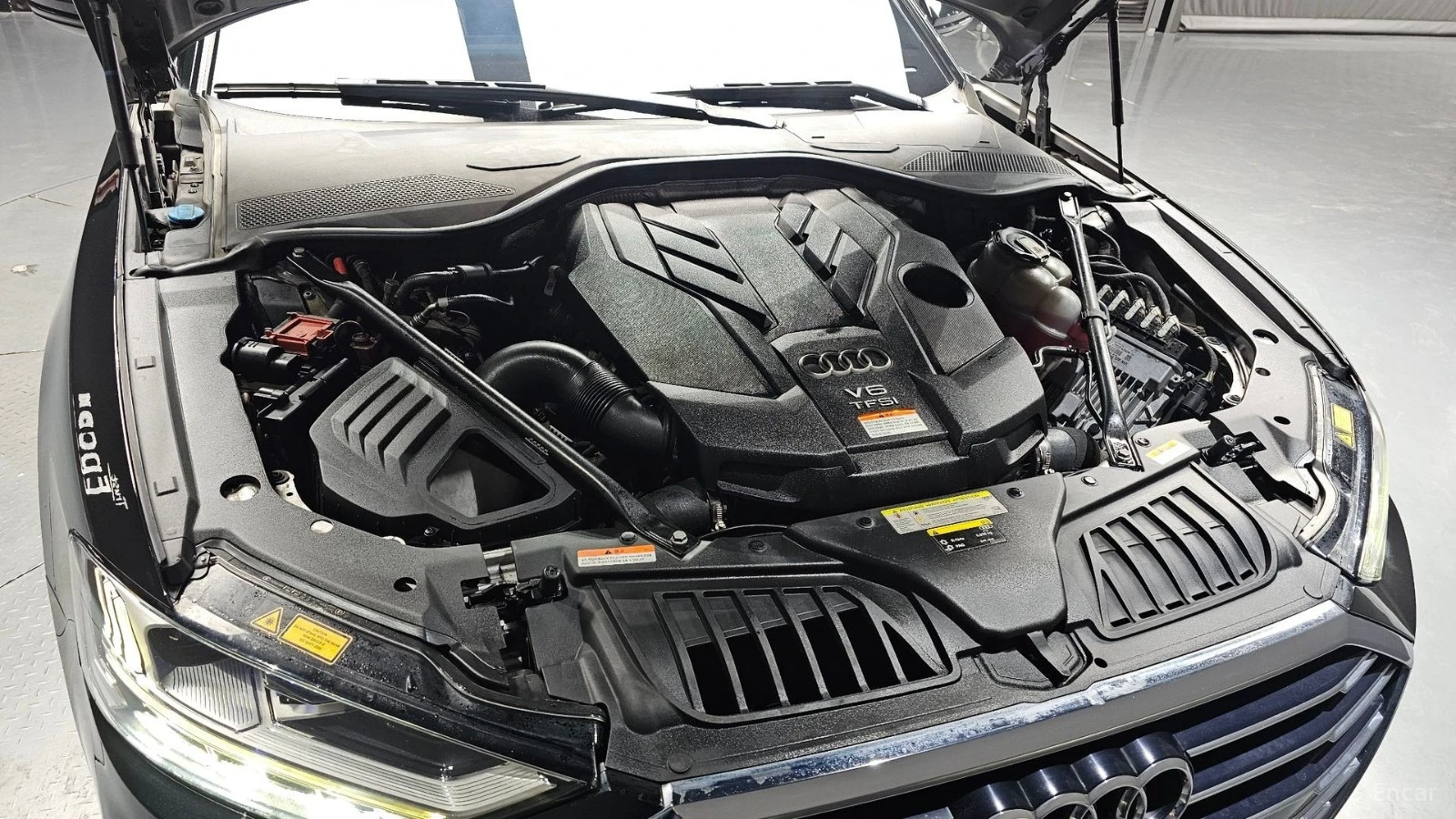 Audi A8 55TFSI* LWB* ПОДГРЕВ* ОБДУХВАНЕ* МАСАЖИ* ПАНО* FUL, снимка 5 - Автомобили и джипове - 55532964