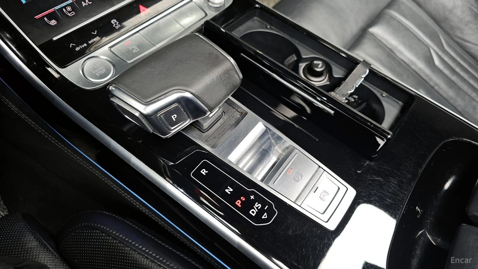 Audi A8 55TFSI* LWB* ПОДГРЕВ* ОБДУХВАНЕ* МАСАЖИ* ПАНО* FUL, снимка 8 - Автомобили и джипове - 55532964