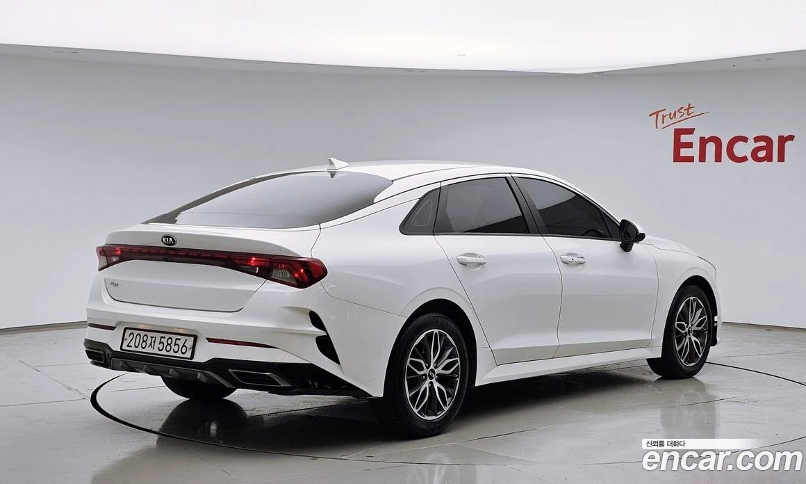Kia K5 2.0 Prestige, снимка 2 - Автомобили и джипове - 55669021