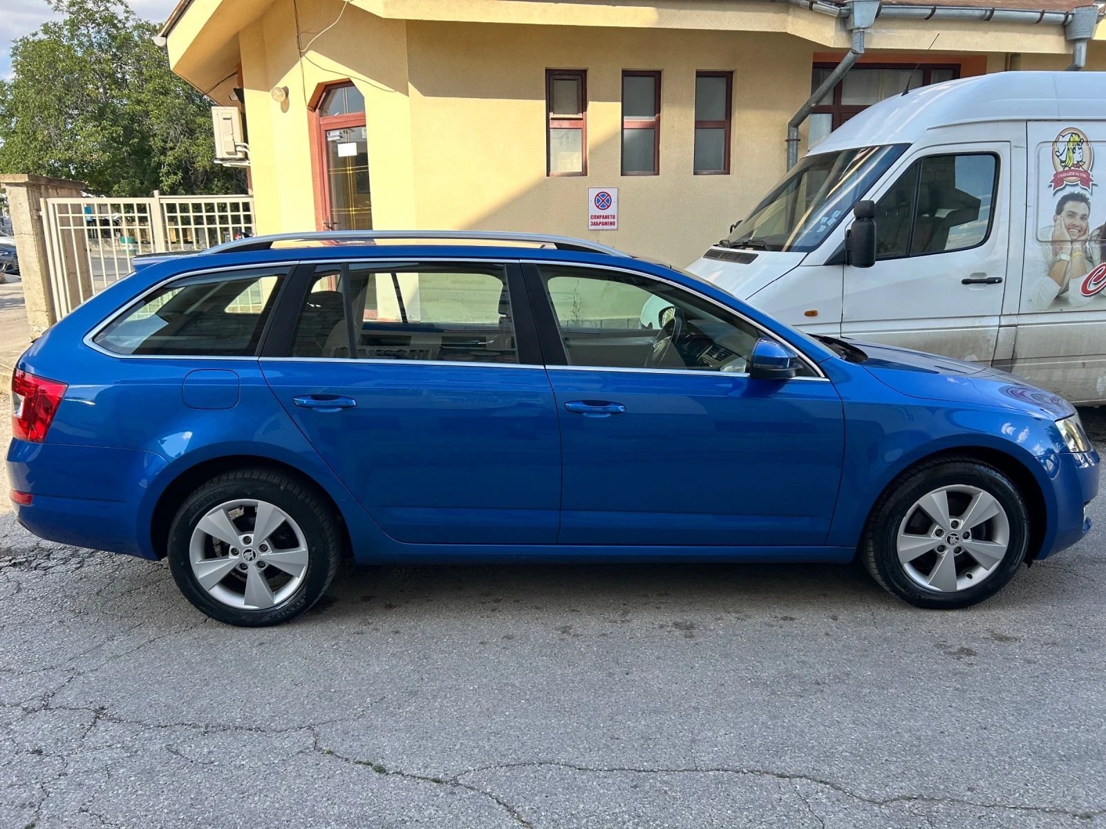 Skoda Octavia 1.4TSI 140k.c. НАВИ, снимка 4 - Автомобили и джипове - 55728104