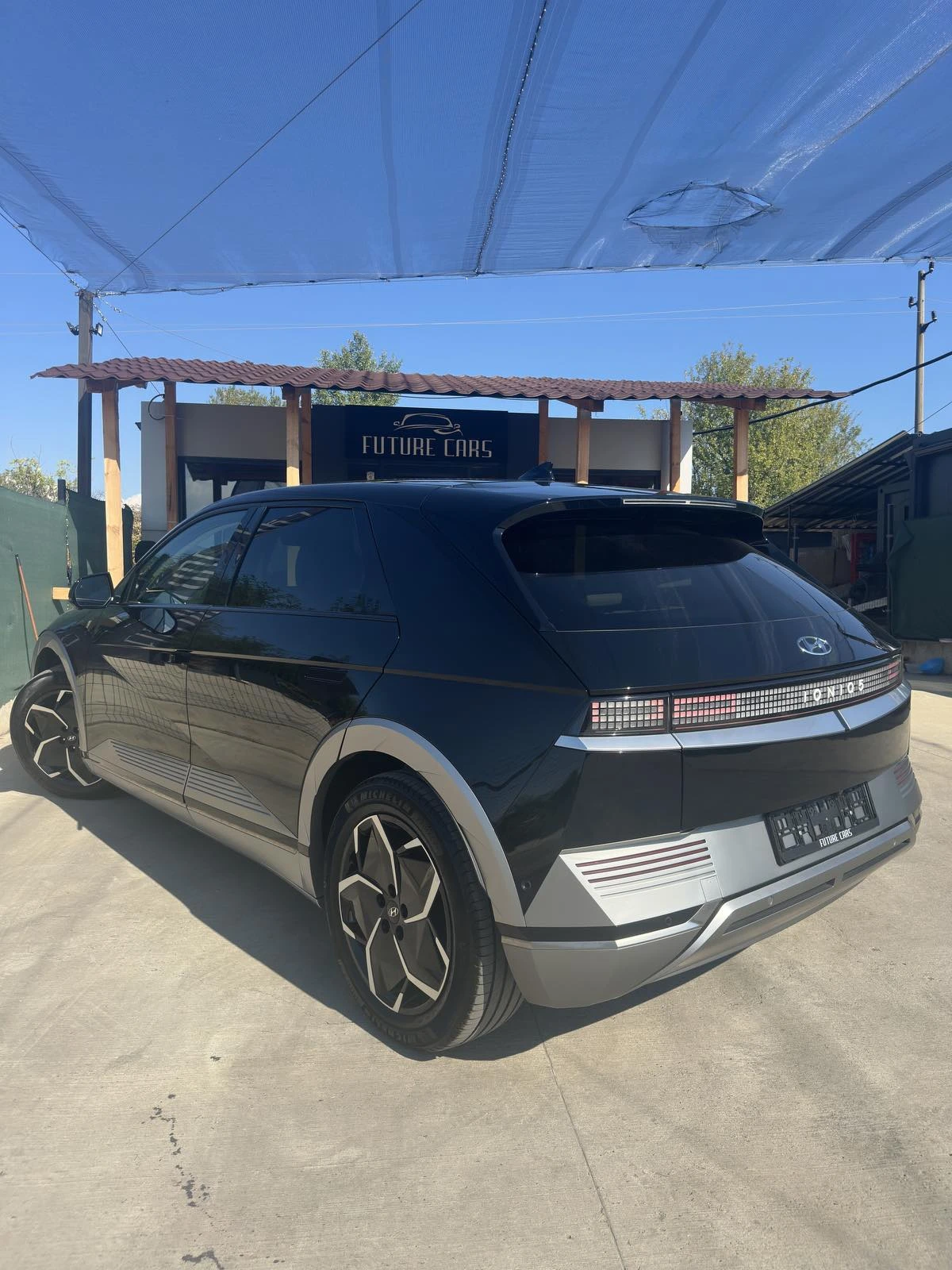 Hyundai Ioniq 5 77.4KWh/UNIQ/360/HEADUP/BOSE/ГАРАНЦИЯ/23г/, снимка 3 - Автомобили и джипове - 56130216