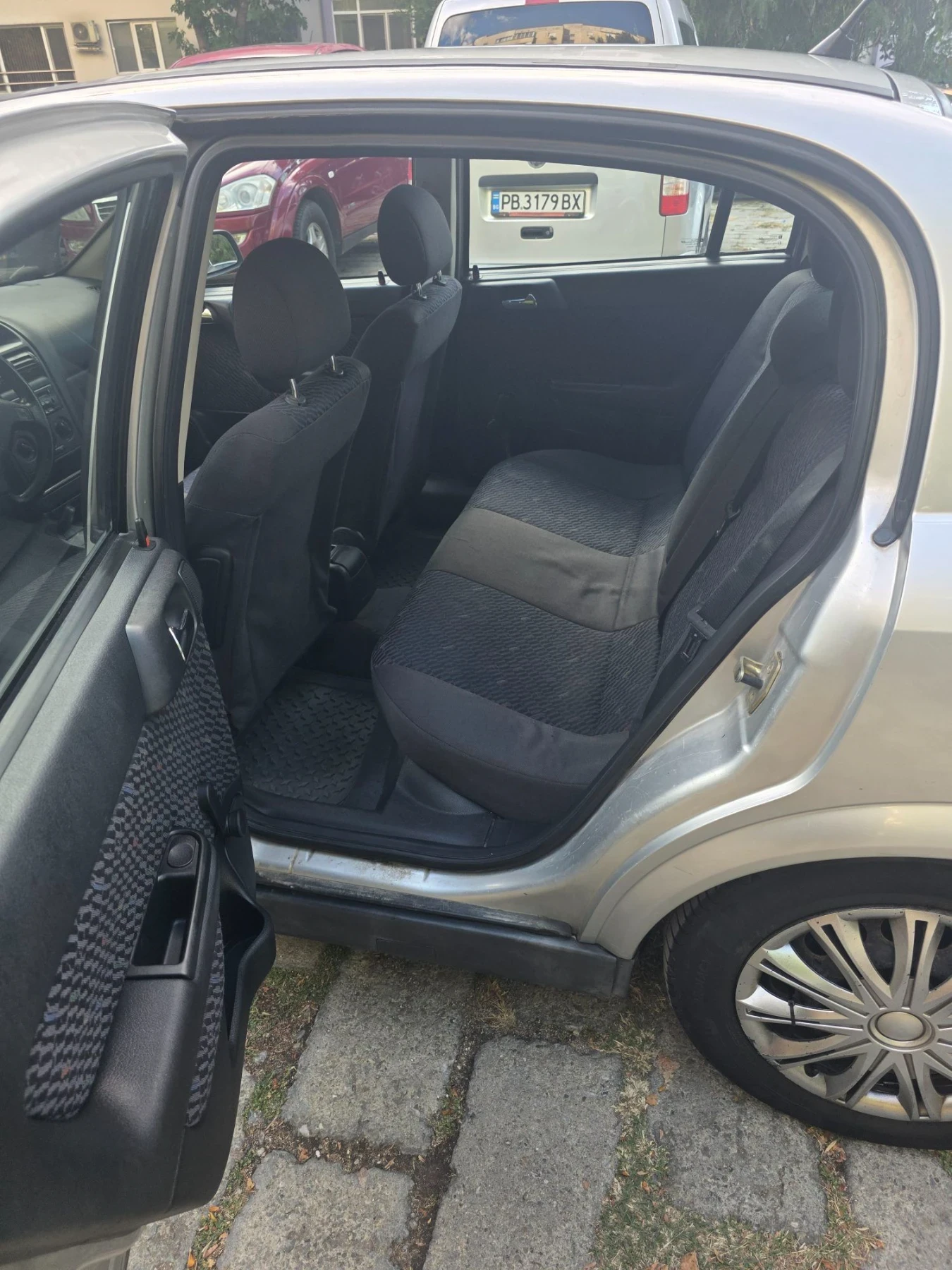 Opel Astra 1.6i Klima/Gaz , снимка 6 - Автомобили и джипове - 56259623