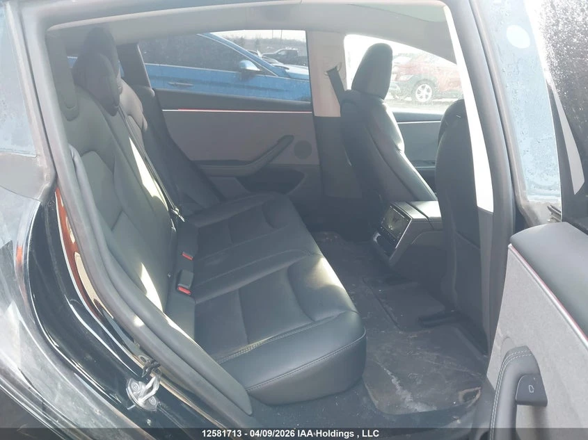 Tesla Model 3 RWD, снимка 8 - Автомобили и джипове - 56405432