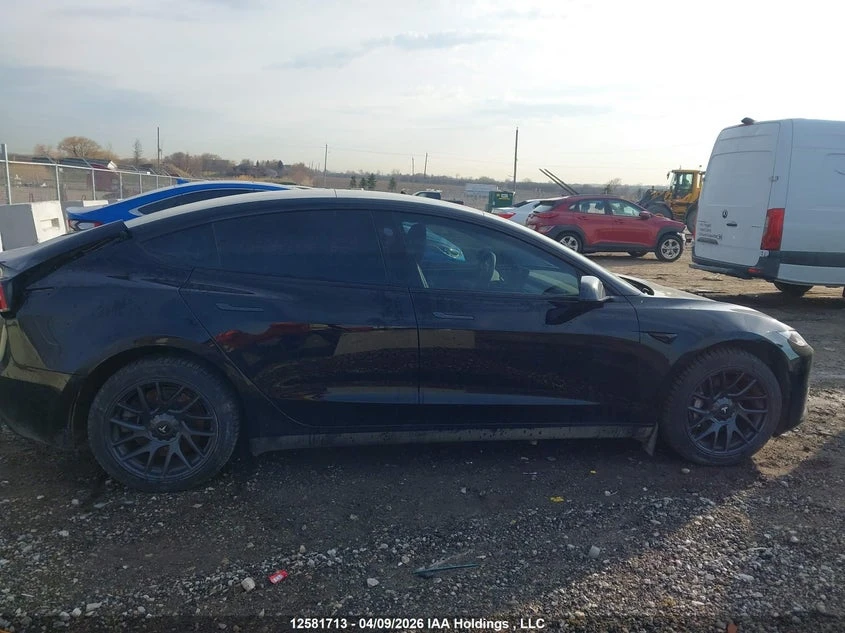 Tesla Model 3 RWD, снимка 12 - Автомобили и джипове - 56405432