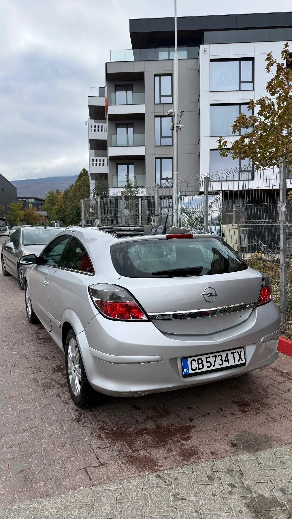 Opel Astra, снимка 4 - Автомобили и джипове - 56637631
