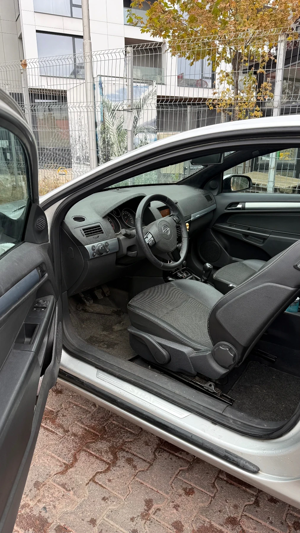 Opel Astra, снимка 6 - Автомобили и джипове - 56637631