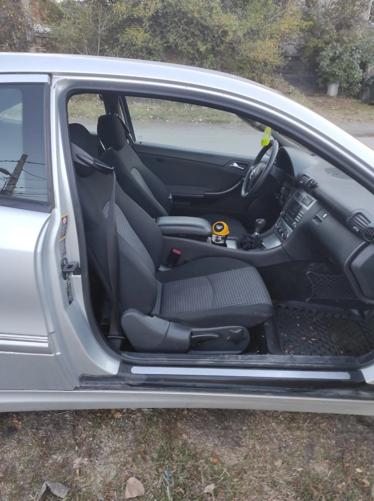 Mercedes-Benz C 200, снимка 9 - Автомобили и джипове - 56661765