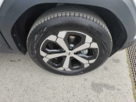 Dacia Duster JOURNEY HYBRID 140, снимка 16