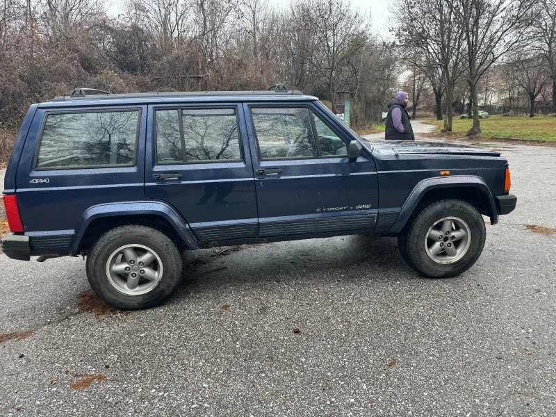 Jeep Cherokee 2.5D, снимка 3 - Автомобили и джипове - 48168564