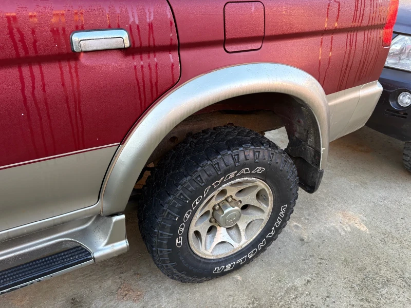 Mitsubishi Pajero sport, снимка 3 - Автомобили и джипове - 52473366