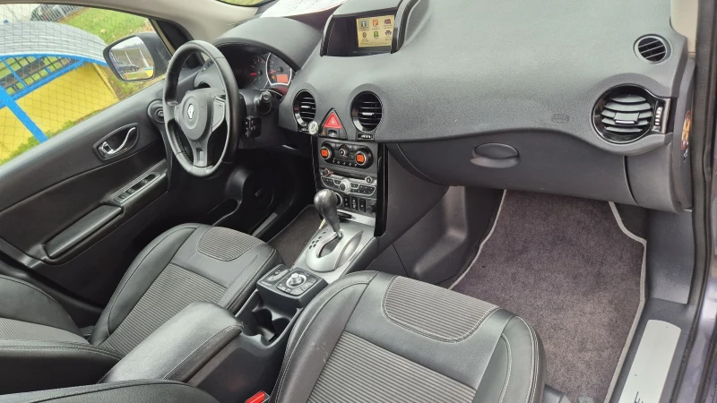 Renault Koleos 2.0DCI 150К.С* АВТОМАТИК* ИТАЛИЯ* 4?4, снимка 14 - Автомобили и джипове - 52665880