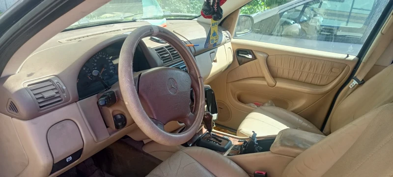 Mercedes-Benz ML 400, снимка 8 - Автомобили и джипове - 52903339