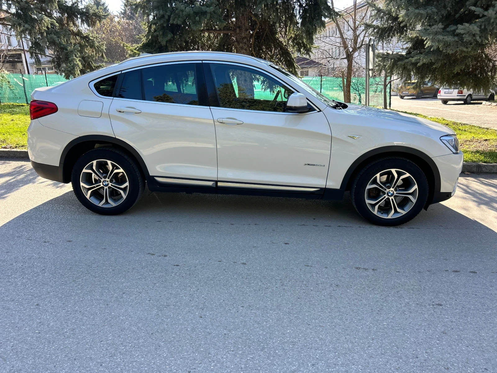 BMW X4 2.0d Xdrive Реални километри ТОП - изображение 5