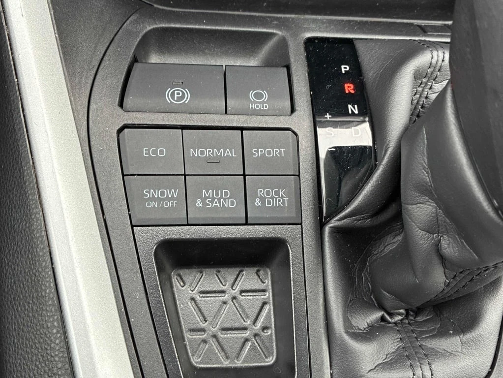 Toyota Rav4 2024 * LE * CARFAX * �� ���������������� | Mobile.bg � ����������� 12